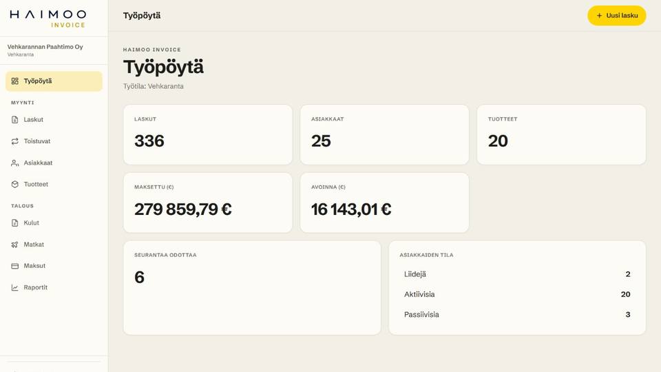 Haimoo Invoicen vaalea työpöytä suomeksi